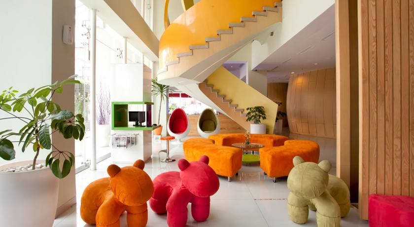 Ibis Styles Yogyakarta Hotel Exterior photo