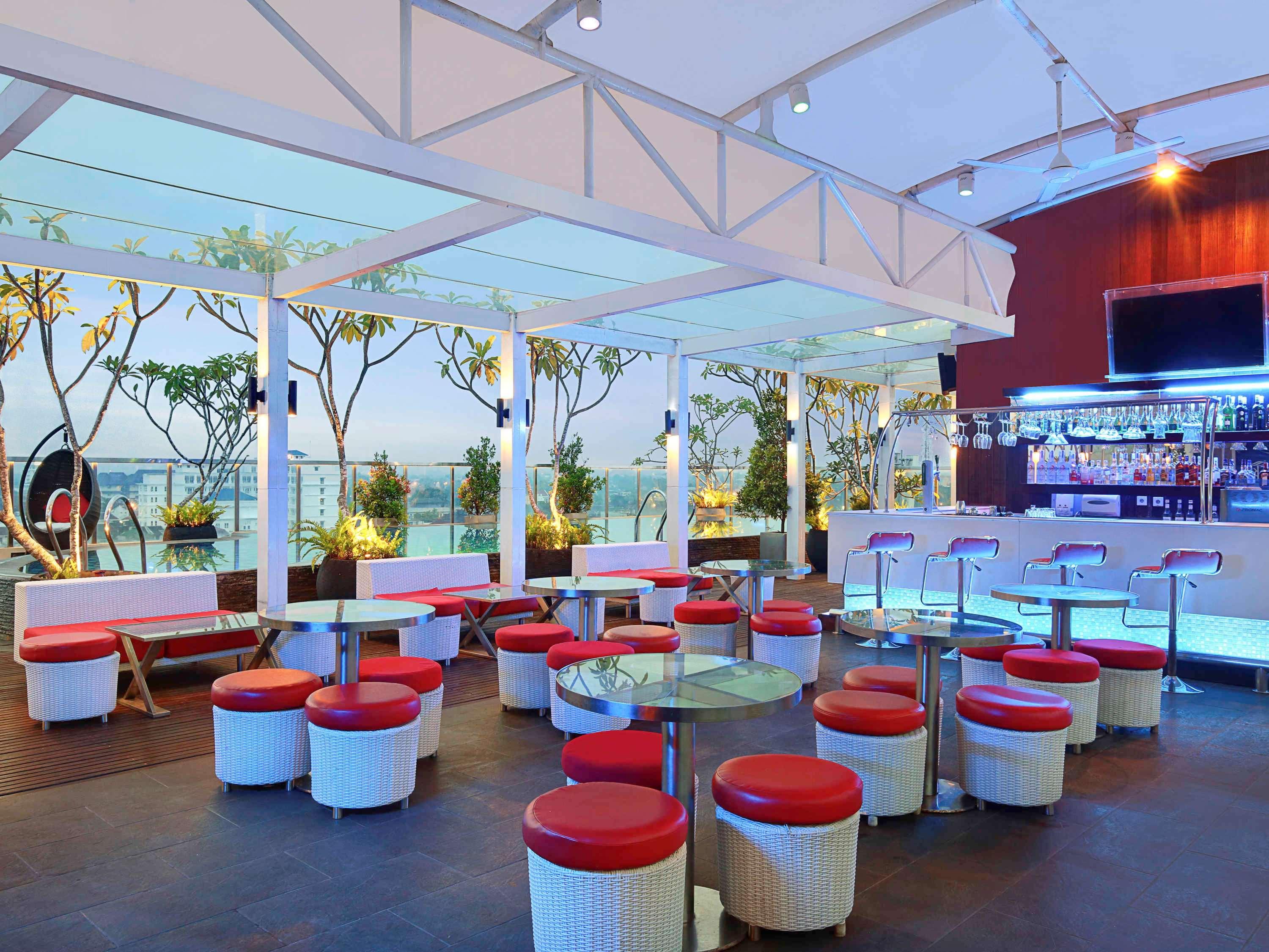 Ibis Styles Yogyakarta Hotel Exterior photo