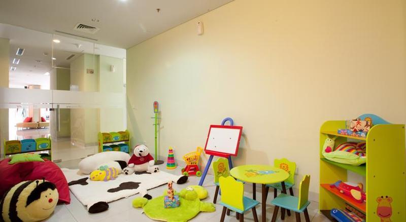 Ibis Styles Yogyakarta Hotel Exterior photo