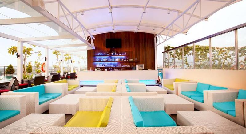 Ibis Styles Yogyakarta Hotel Exterior photo