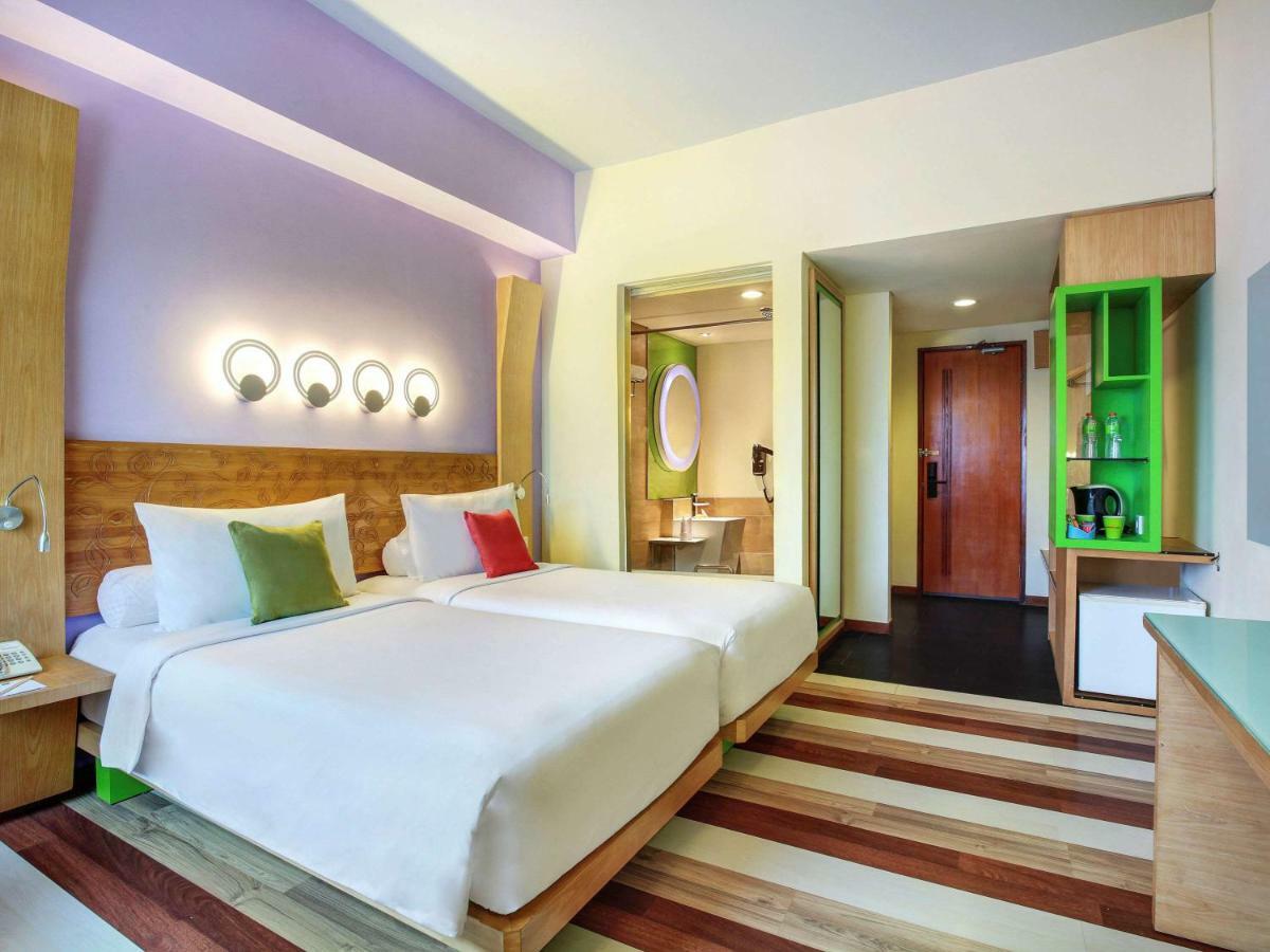 Ibis Styles Yogyakarta Hotel Exterior photo