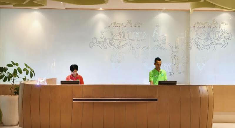 Ibis Styles Yogyakarta Hotel Exterior photo